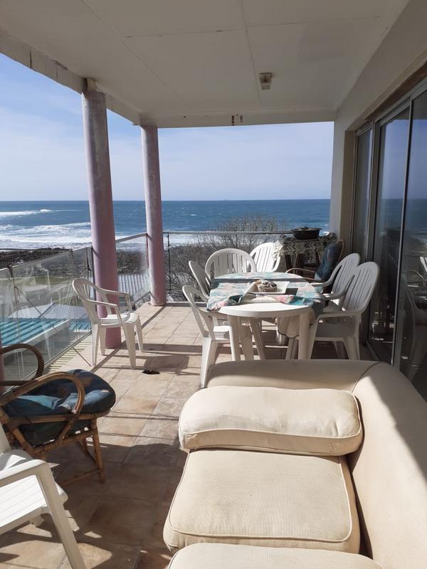 8 Bedroom Property for Sale in Jongensfontein Western Cape